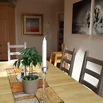 Apartment Serene Retreat *